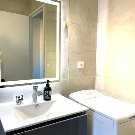 Magnificent T3 - Saint-clair - 500m From The Apartamento